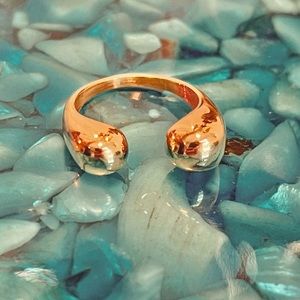 Cosmos Minimalist Open Gold Toned Ring